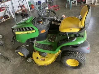 2015 John Deere S240