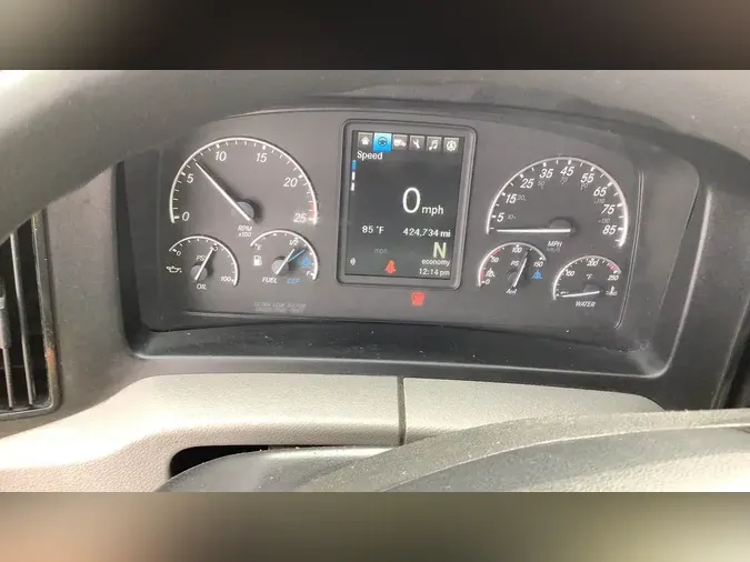 2022 Freightliner Cascadia 126