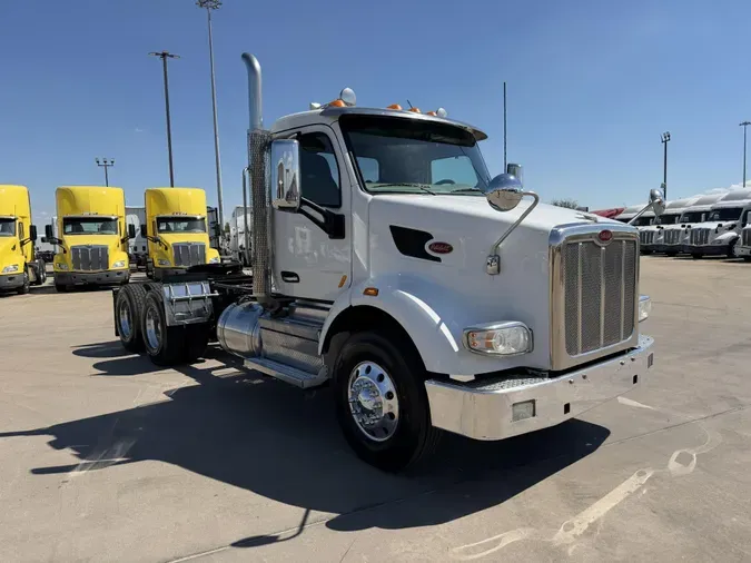 2021 Peterbilt 567