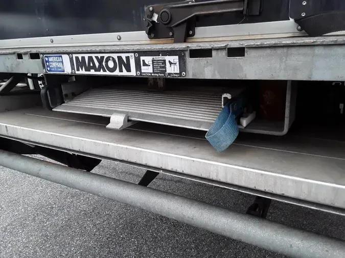 2019 NAVISTAR INTERNATIONAL 4300