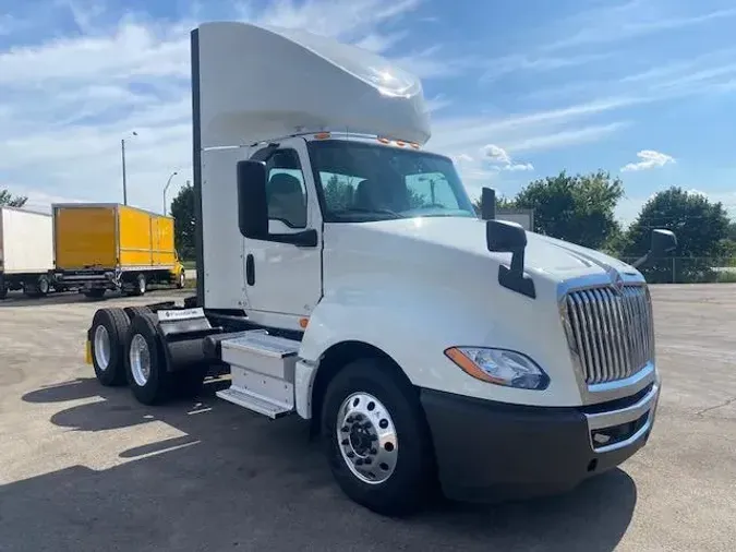 2020 International LT625