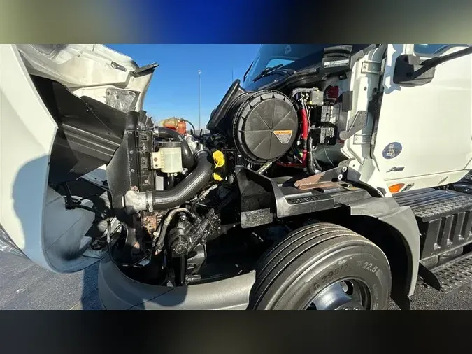 2020 INTERNATIONAL RH613