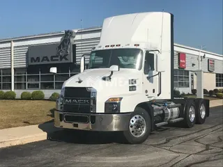 2025 MACK AN64T