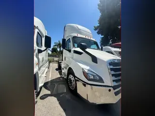 2019 FREIGHTLINER/MERCEDES NEW CASCADIA 116