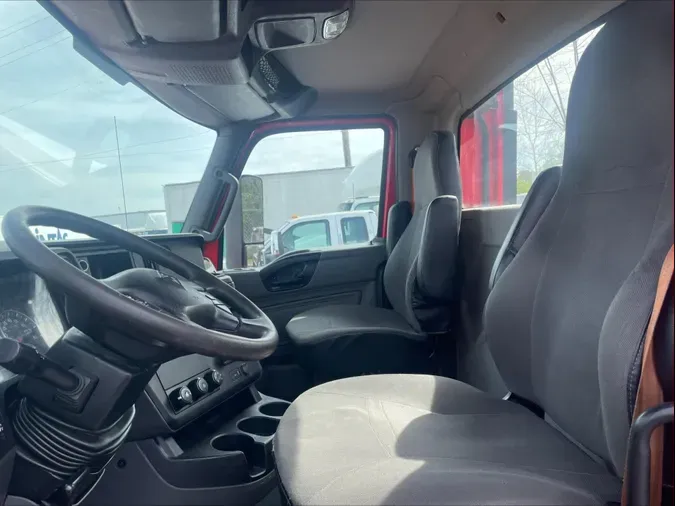 2020 International LT625