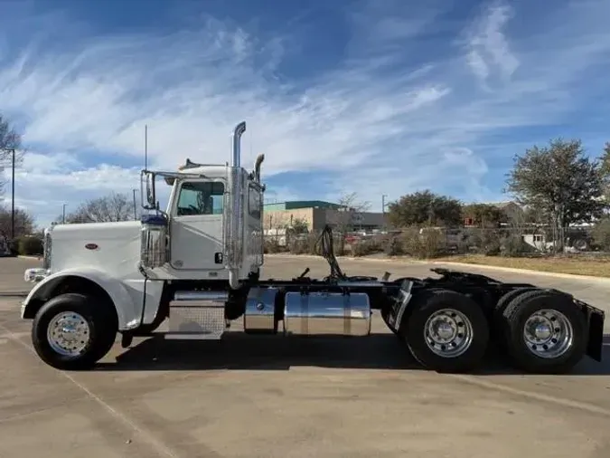 2021 Peterbilt 389b7223b823469d4c1bdd759424c33add5