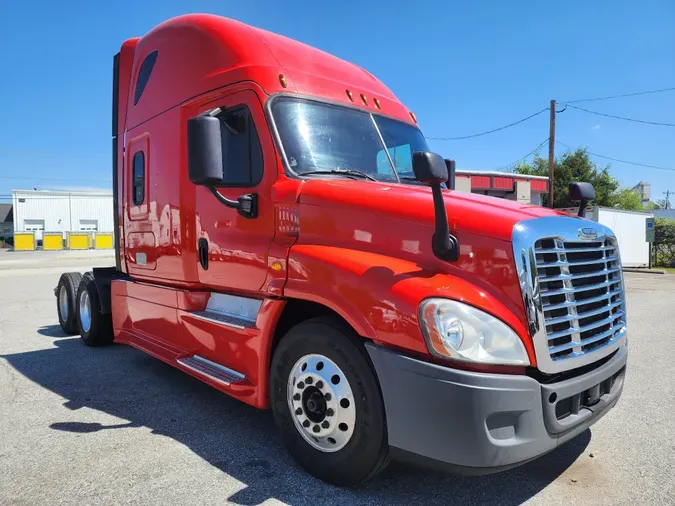 2020 FREIGHTLINER/MERCEDES CASCADIA 125