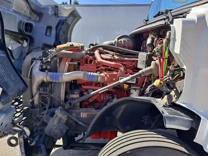 2019 VOLVO VNL64T-300b72c76d56297bf1e092e41121775c321