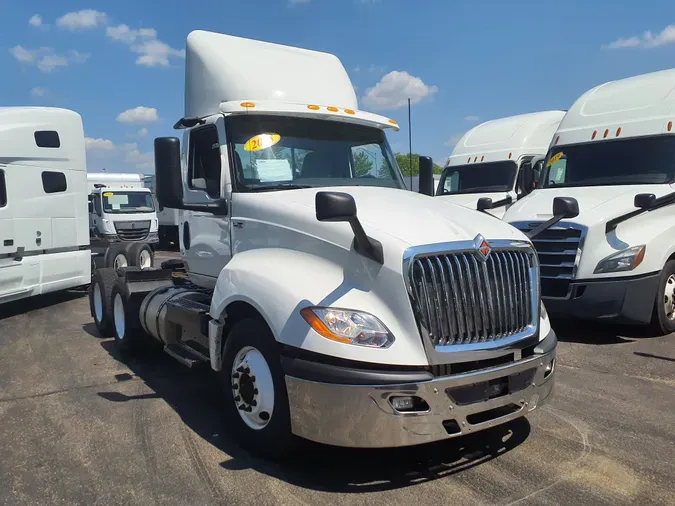 2018 NAVISTAR INTERNATIONAL LT625 DAYCAB T/A