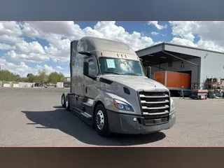 2025 Freightliner Cascadia 126