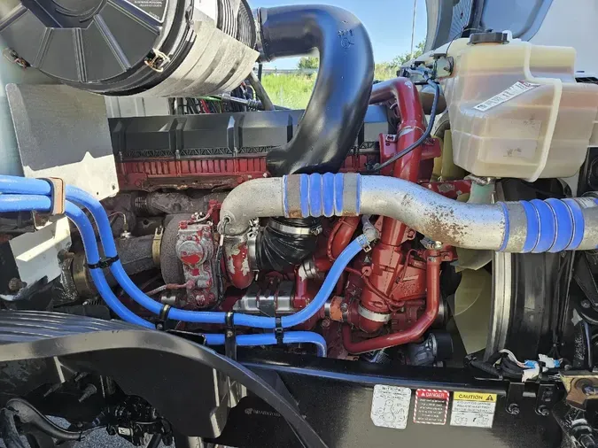 2019 MACK AN64T