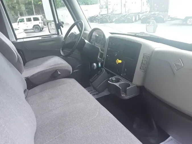 2019 NAVISTAR INTERNATIONAL 4300