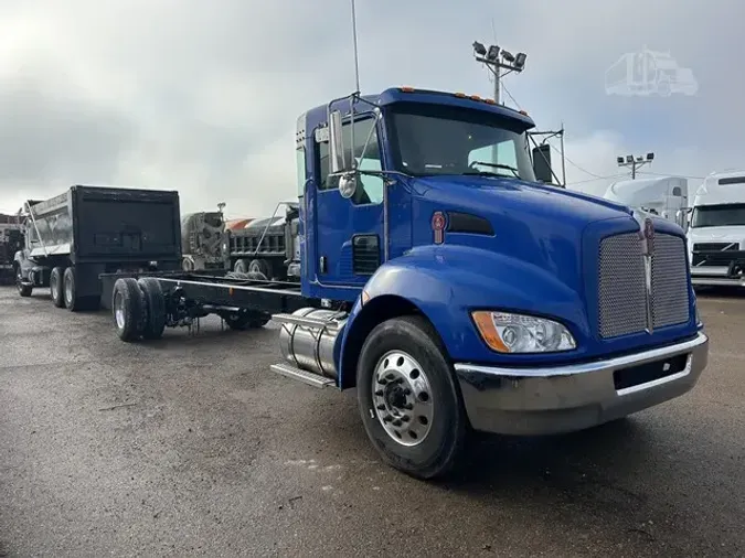 2018 KENWORTH T370b73a5ae7e443dbd6af04e02d27f43d37