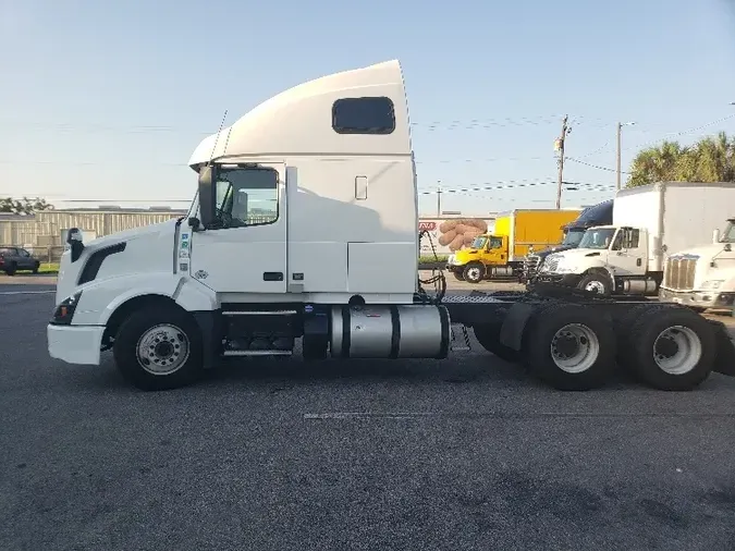 2018 Volvo VNL64670