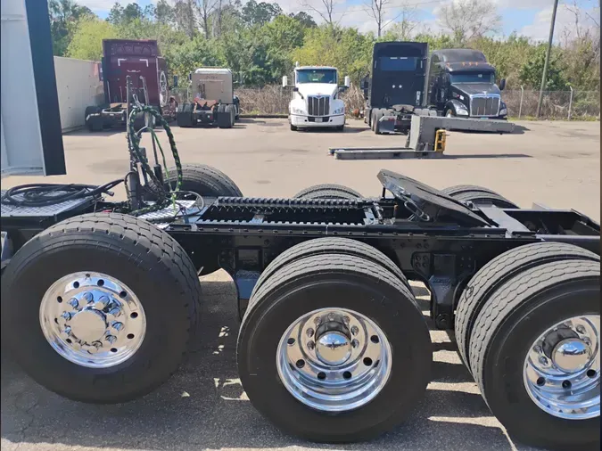 2019 Kenworth T800b73db1f5a79491e477949dc7ad9b7469