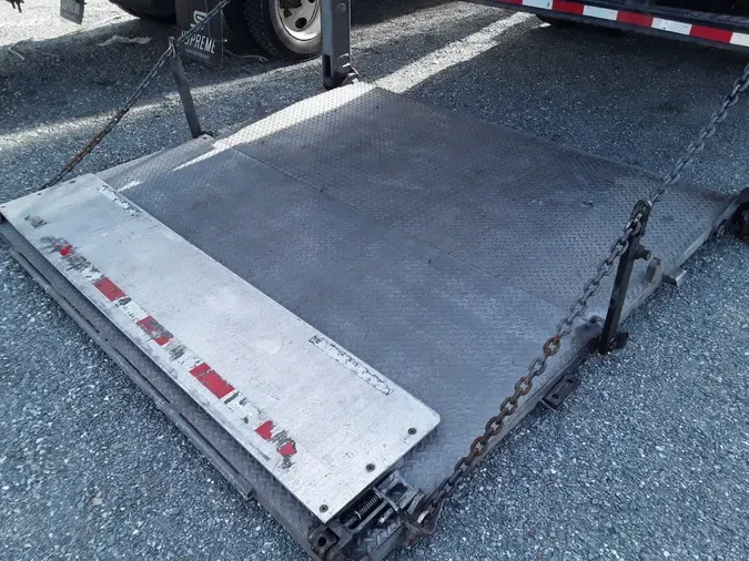 2019 FREIGHTLINER/MERCEDES M2 106