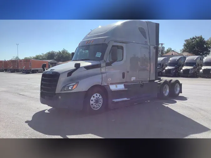 2024 Freightliner Cascadia 126b740ceafdb0669976f257557f9decc44