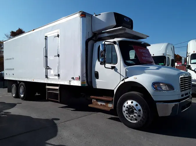 2017 FREIGHTLINER/MERCEDES M2 106