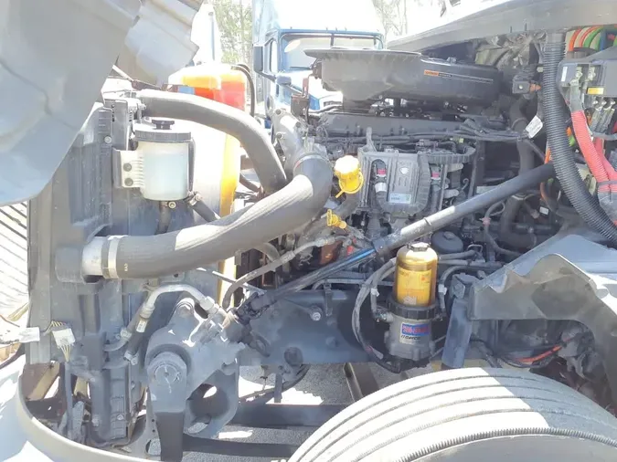 2018 NAVISTAR INTERNATIONAL LT625 DAYCAB T/A