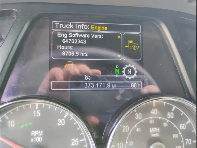 2022 Peterbilt 579