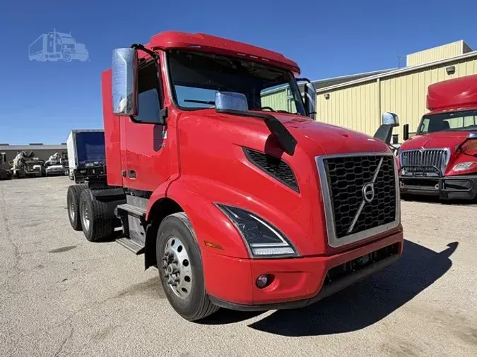 2023 VOLVO VNR64T300b74df77d89adebfff0c6025b02667607