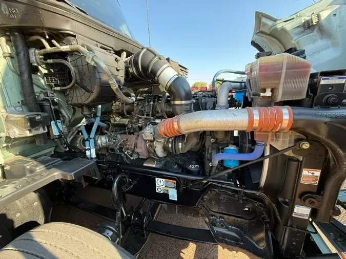 2021 KENWORTH T680b752442e4972904627171145a8f93bc7