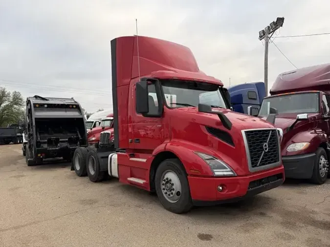 2021 VOLVO VNR64T300b753242fafedab8ac0782506f9cce809