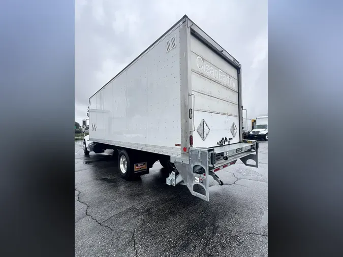 2020 Peterbilt 337