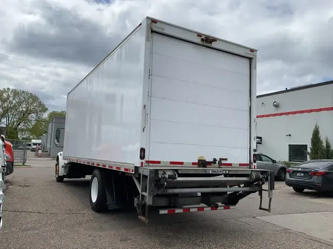 2019 FREIGHTLINER/MERCEDES M2 106