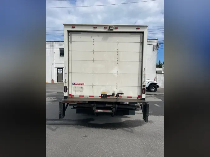 2019 ISUZU NPR HD