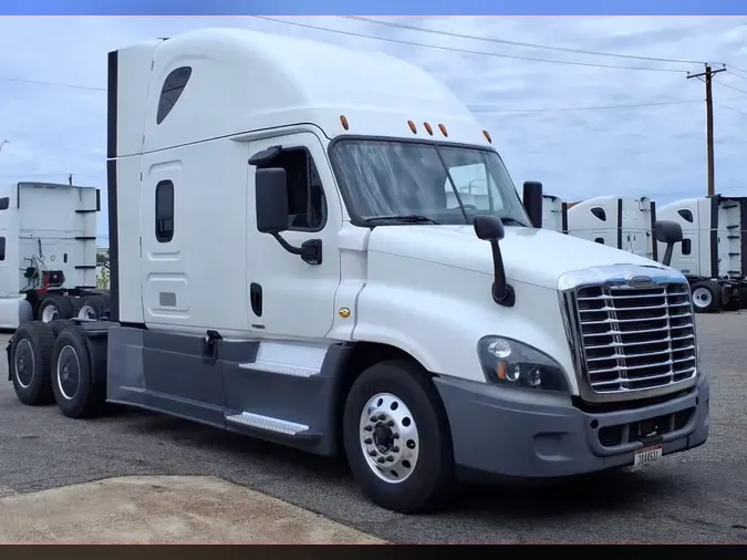 2020 FREIGHTLINER/MERCEDES CASCADIA 125b75b17939b2d473076f31ad7e607ce65