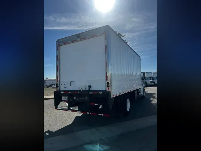 2019 FREIGHTLINER M2 106