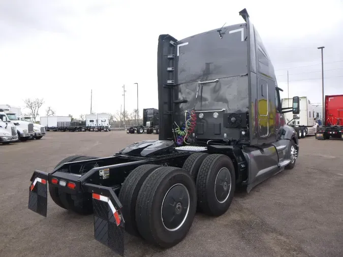 2022 Kenworth T680