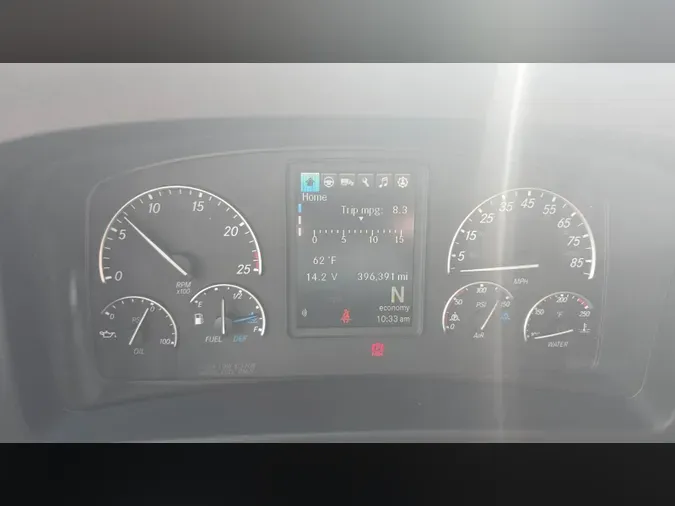 2022 Freightliner Cascadia 126