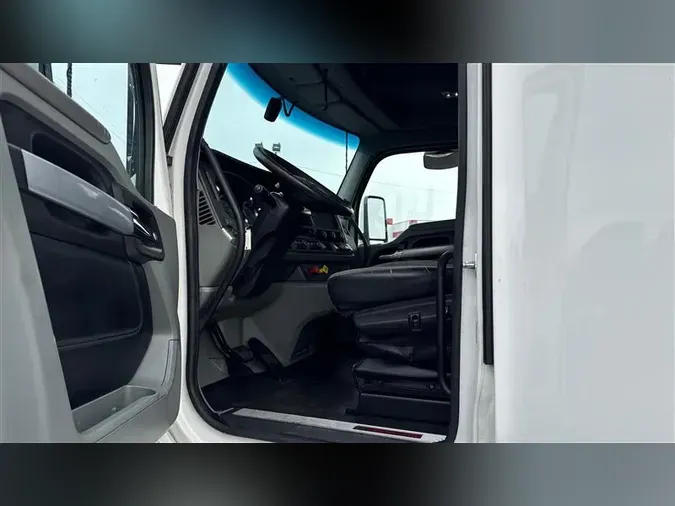 2021 KENWORTH T680