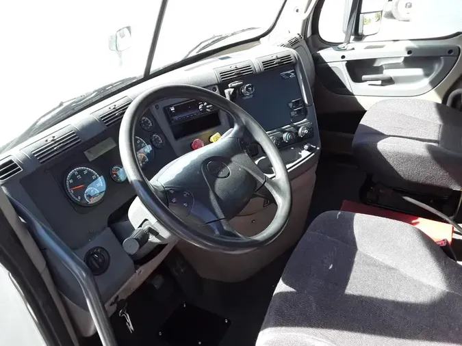 2020 FREIGHTLINER/MERCEDES CASCADIA 125