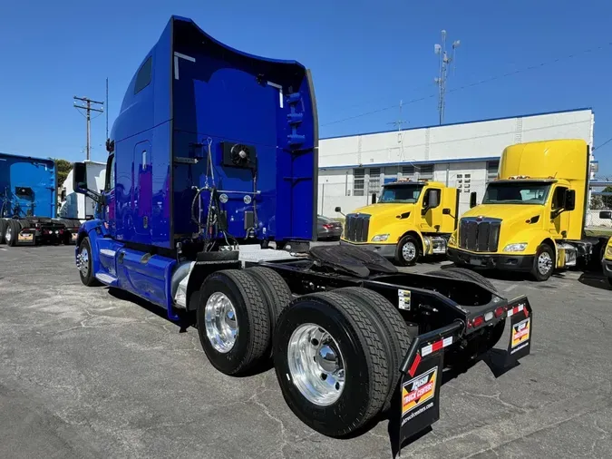 2022 Peterbilt 579