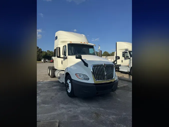 2020 International LT625b769a42355346094aa56936383262a1a