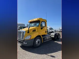 2018 Freightliner CASCADIA 113