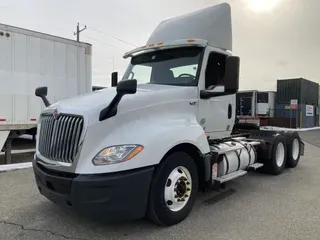 2019 NAVISTAR INTERNATIONAL LT625 DAYCAB T/A