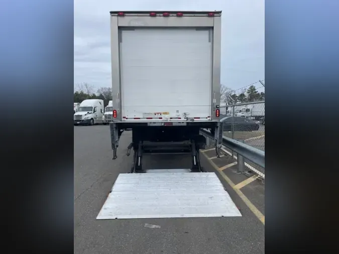 2019 NAVISTAR INTERNATIONAL 4300