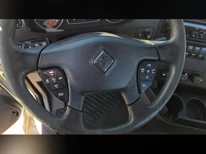 2020 INTERNATIONAL RH613