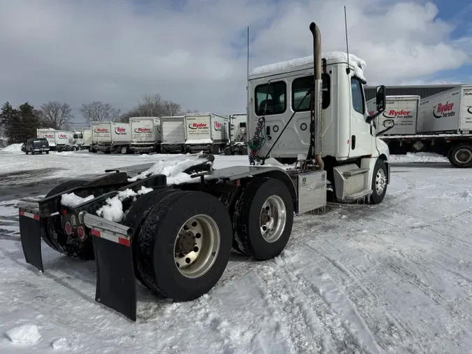 2019 FREIGHTLINER/MERCEDES NEW CASCADIA PX12664