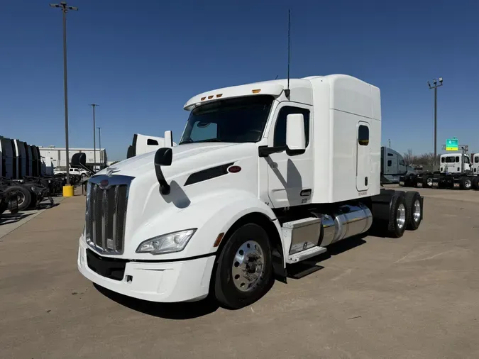 2022 Peterbilt 579b77db6638e6497d72d38e1dc05b4ac46