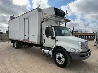 2020 NAVISTAR INTERNATIONAL MV607 (4X2)