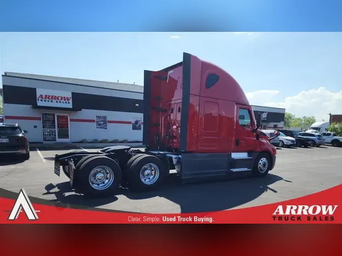 2022 FREIGHTLINER CA126