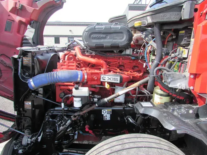2022 Kenworth T680