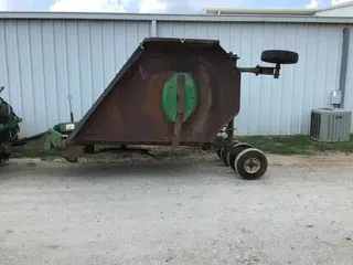 JOHN DEERE 1518