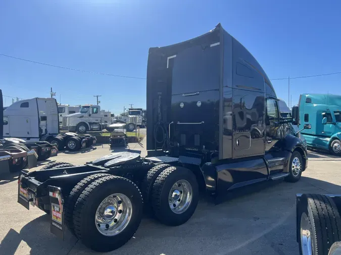 2020 Kenworth T680