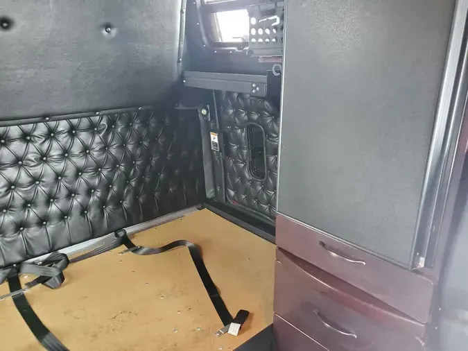 2021 WESTERN STAR 5700XE